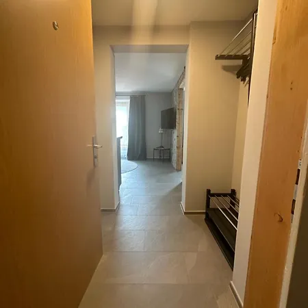 Anna Apartment *